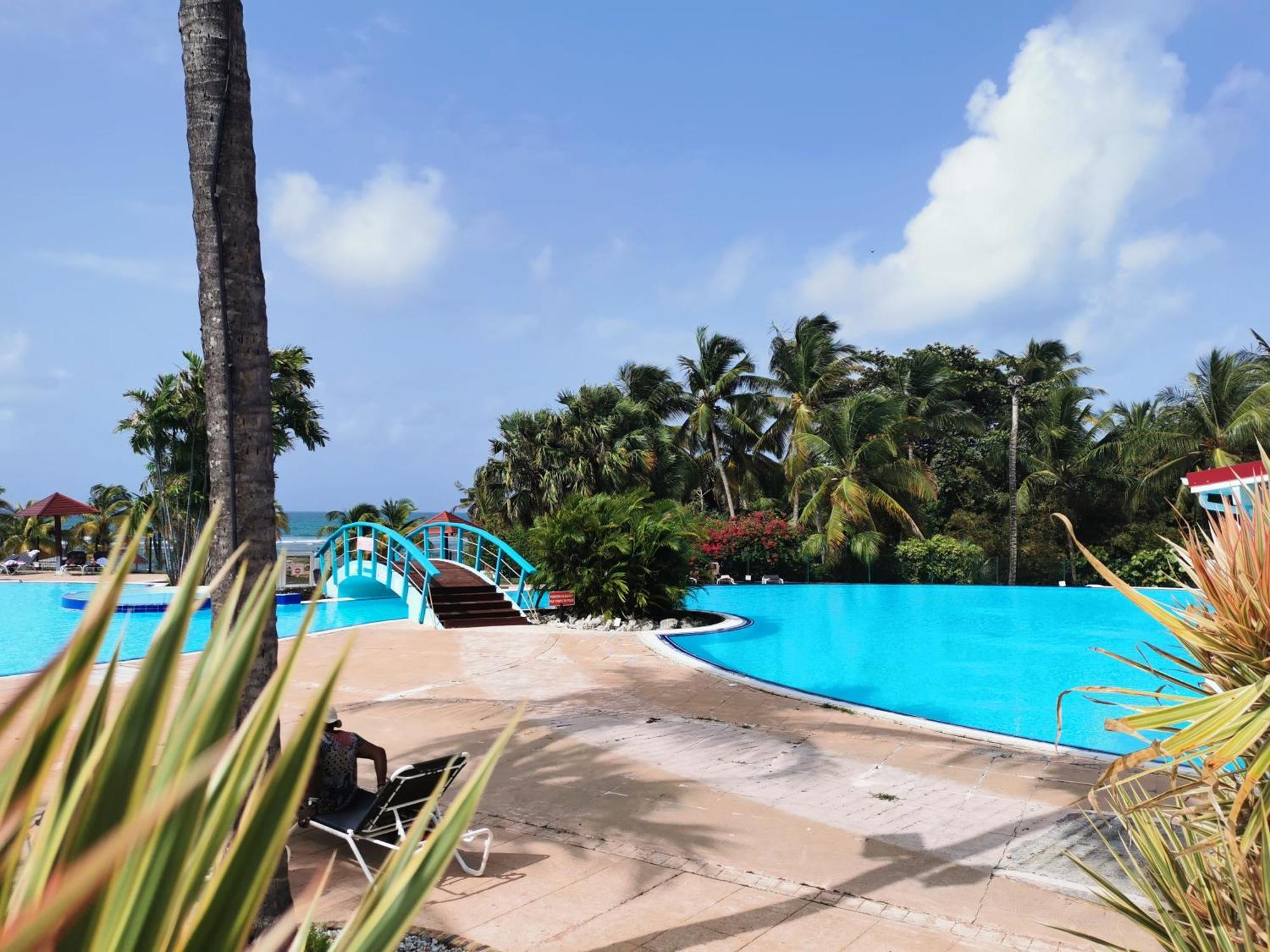 Appart T3 Village Vacances Sainte-Anne Courcelles Eksteriør billede
